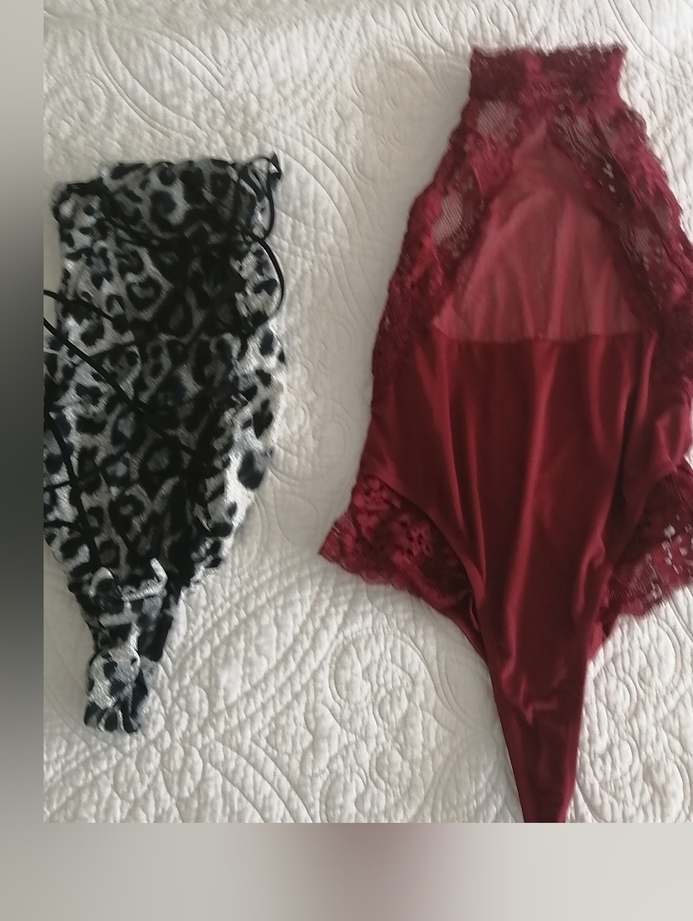 🍓Deep Red Lace Halter Bodysuit